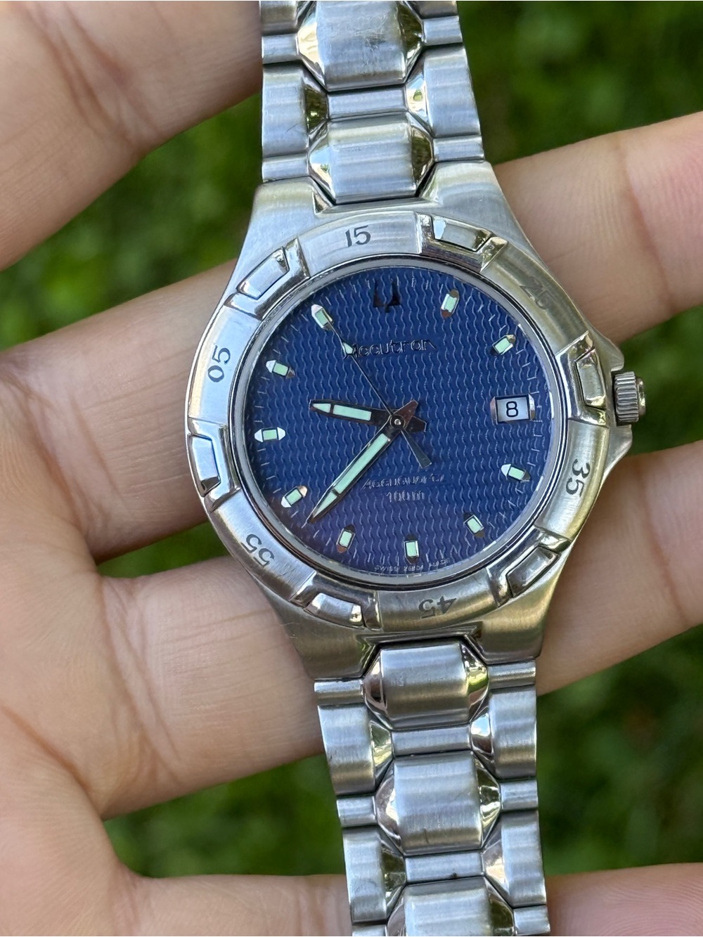 Bulova Accutron AccuQuartz Vintage Spaceview 17 Jewels men’s blue dial watch